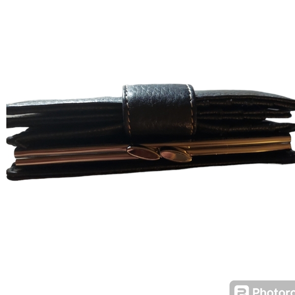 Mundi Black Wallet - Picture 3 of 6